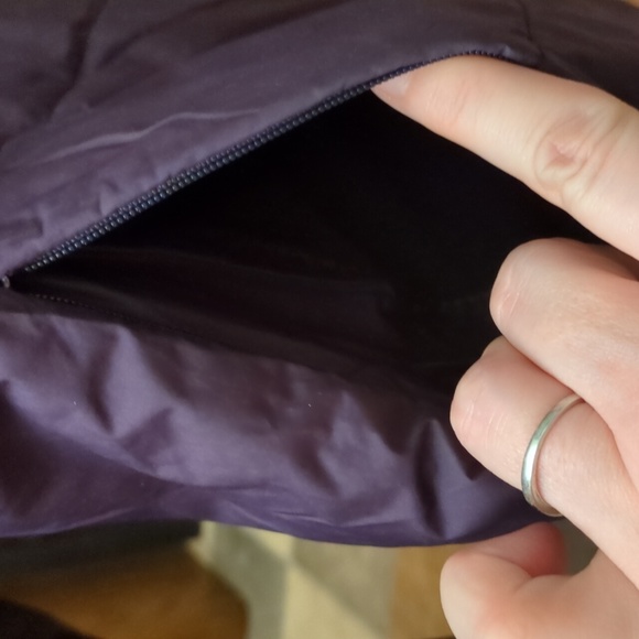 Columbia Sports Wear Purple Women's Jacket - Picture 3 of 13